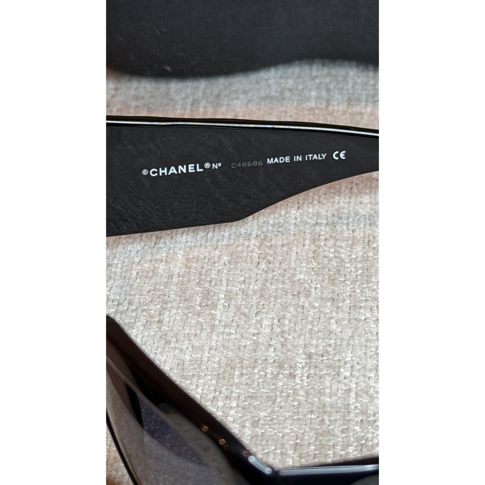 Vintage Chanel 5019 CC Logo Black Quilted Sunglasses Italy - Picture 7 of 16